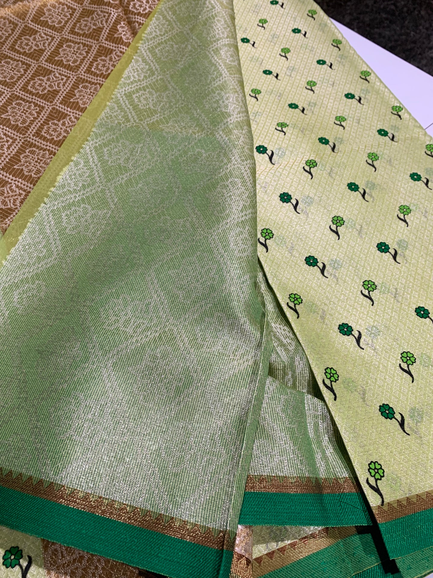 Pista Green Jacquard weave