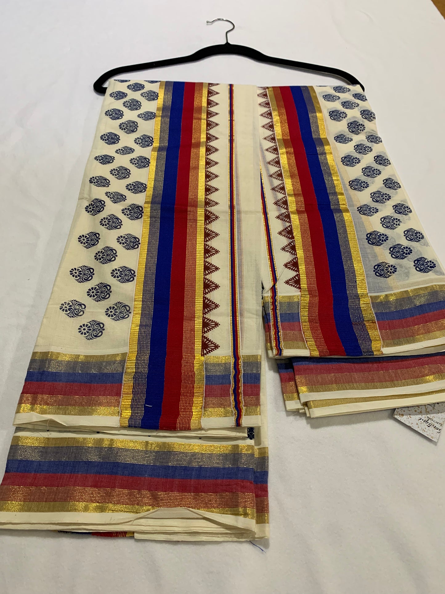 Red & Blue set mundu