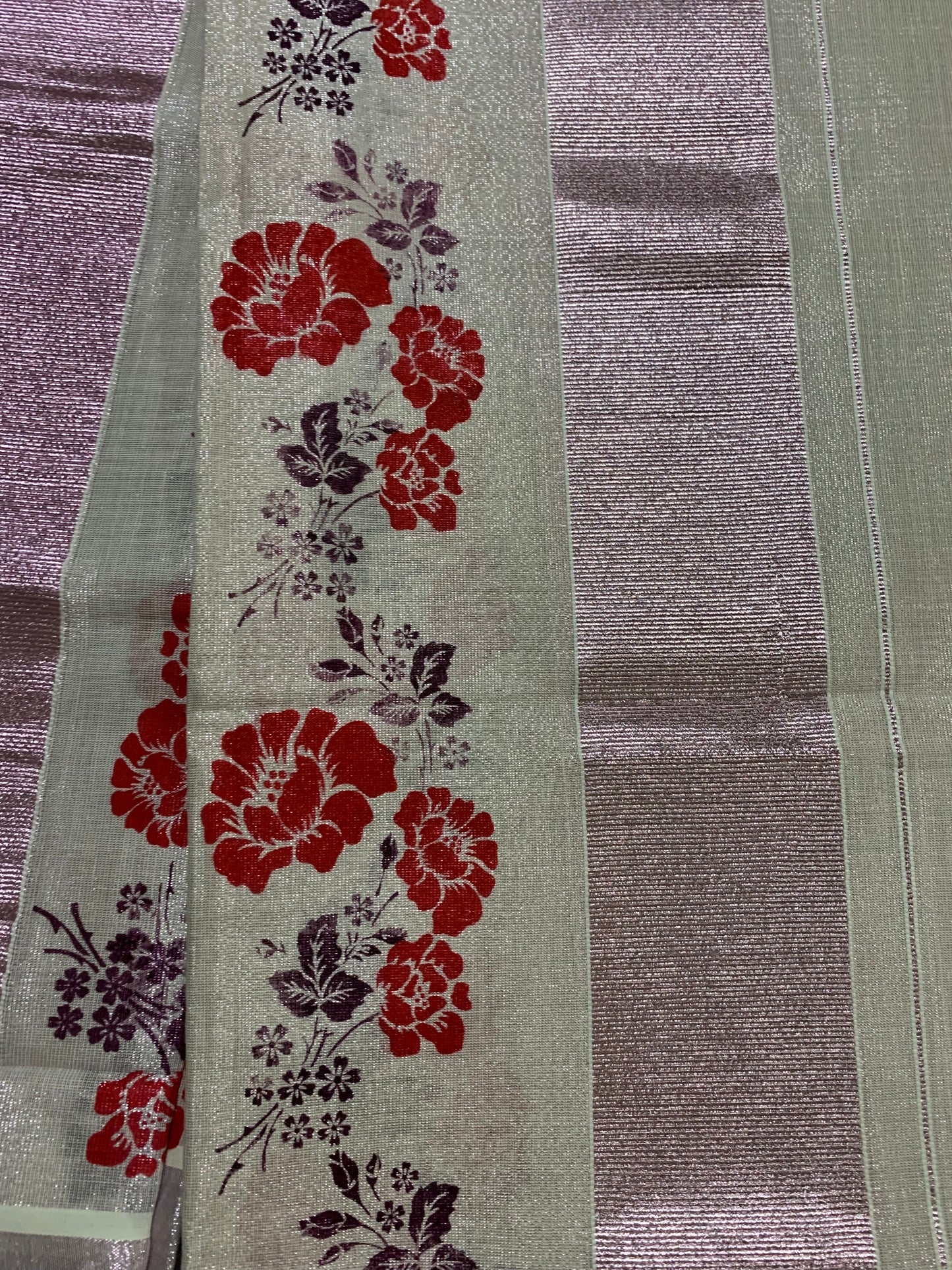 Ross gold tissue set mundu