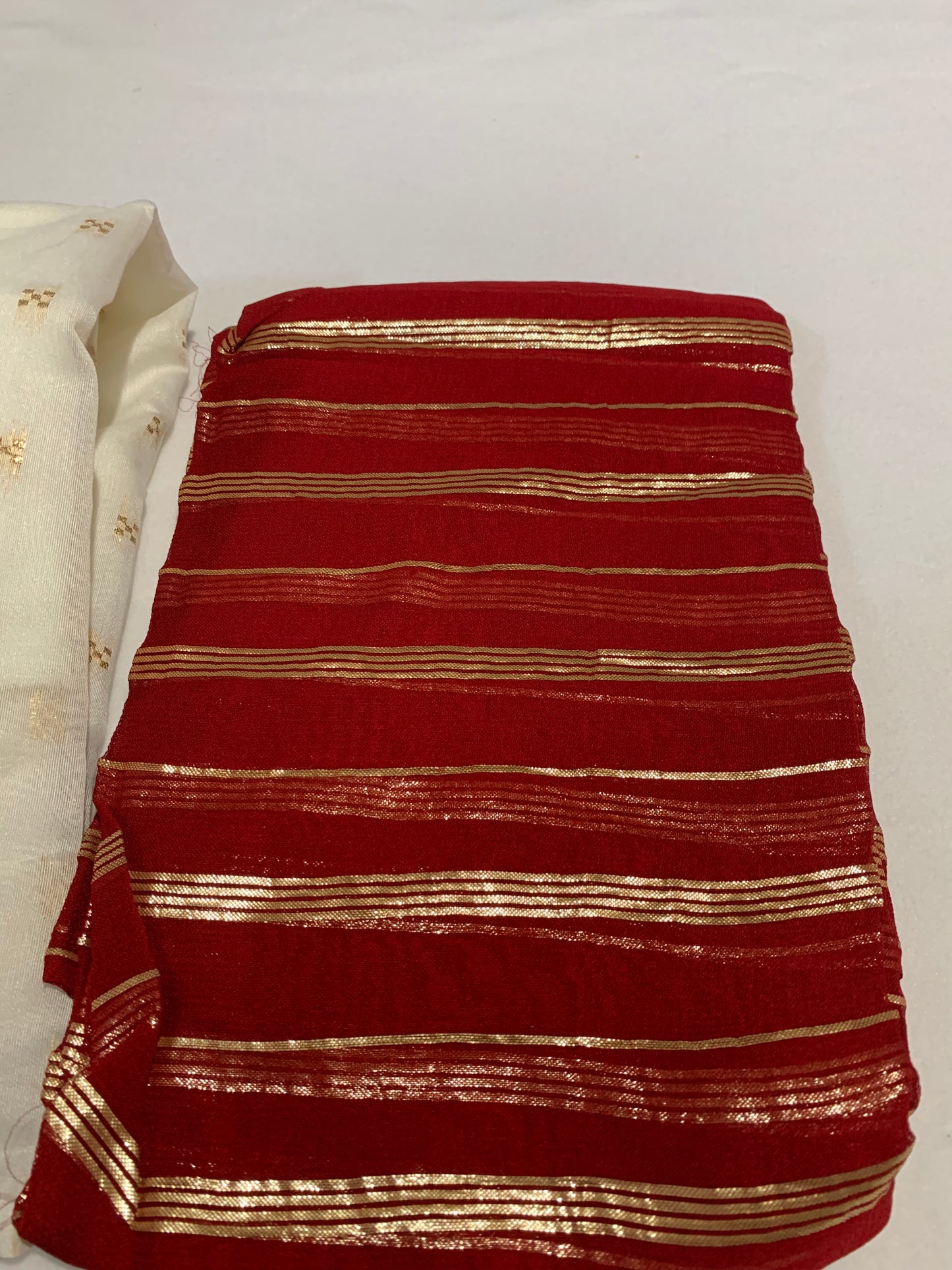 Red dhavani set