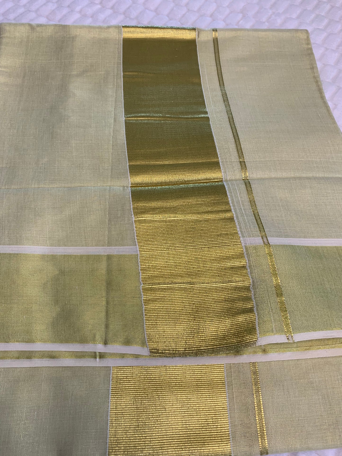 Gold Tissue Cotton Kerala Saree