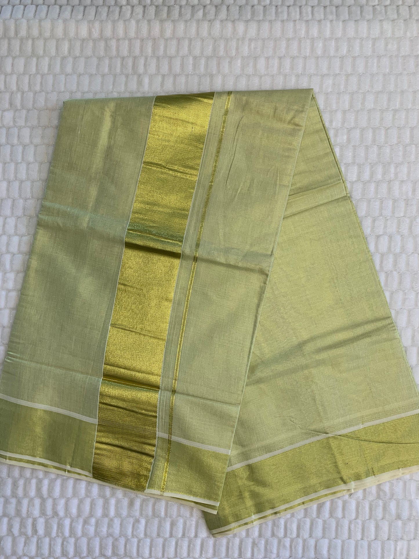 Gold Tissue Cotton Kerala Saree